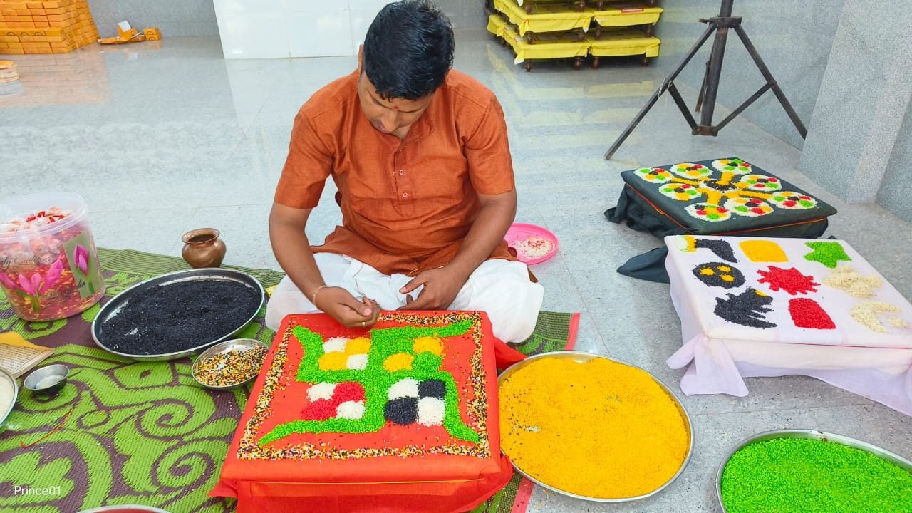अनुभवी आचार्य एवं पंडित