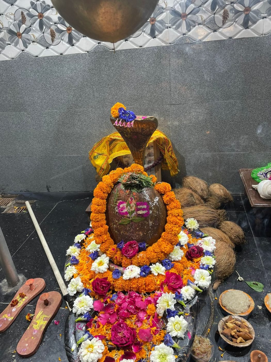 प्राचीन एवं पवित्र स्थल