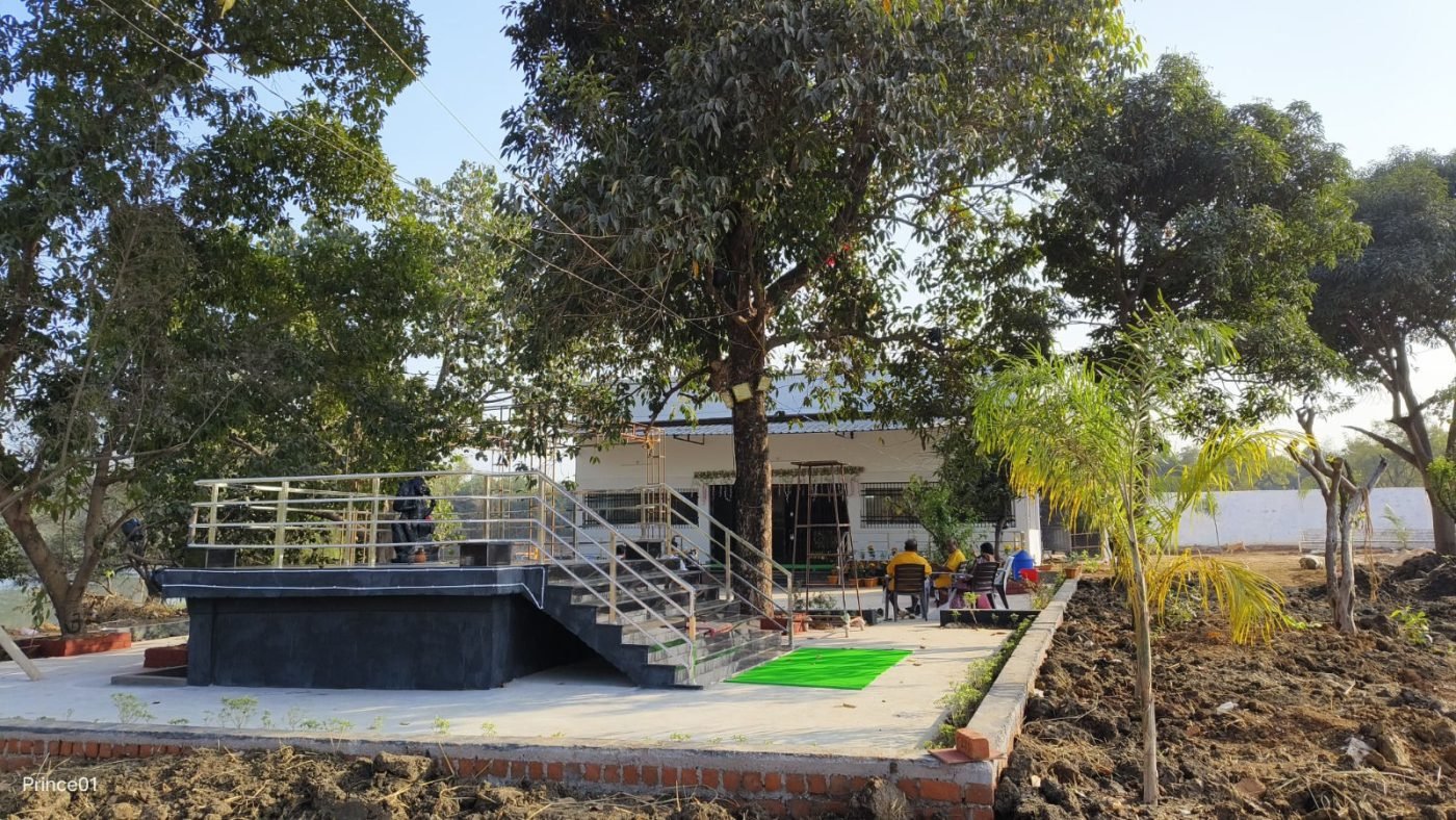 प्राचीन एवं पवित्र स्थल